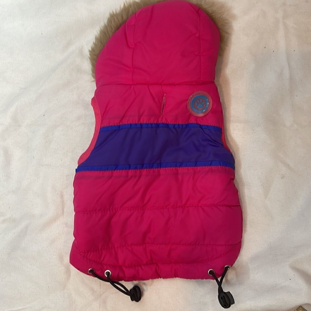 Dog Quilted Fleece Jacket. - Picture 4 of 9